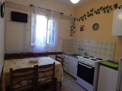 Vanilla Paleokastritsa