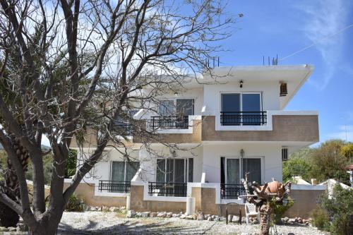 Hotel Casa De Kyra Ladiko