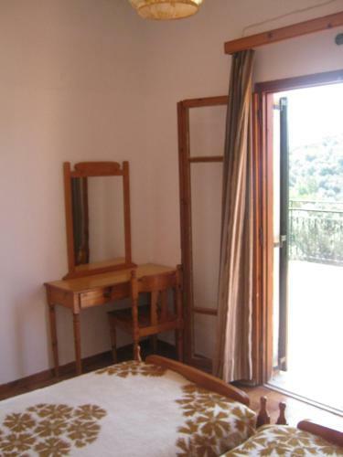 Elena Apartments