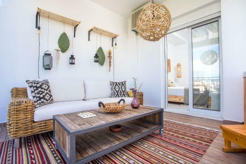 Euphoria Luxury Apartment