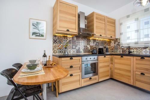 Euphoria Luxury Apartment
