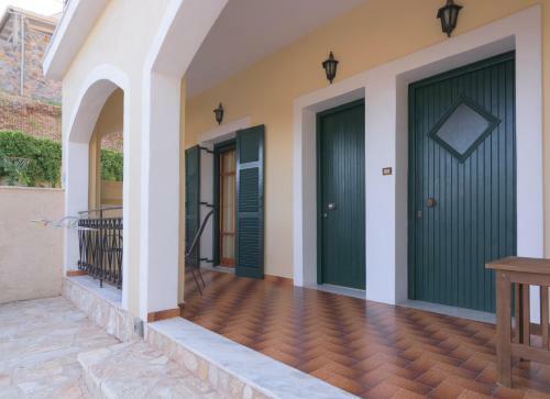 Balis Apartments