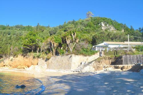 Beach Villa Ampelaki - Ampelaki Beach, Paleokastritsa, Corfu