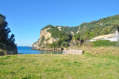 Beach Villa Ampelaki - Ampelaki Beach, Paleokastritsa, Corfu