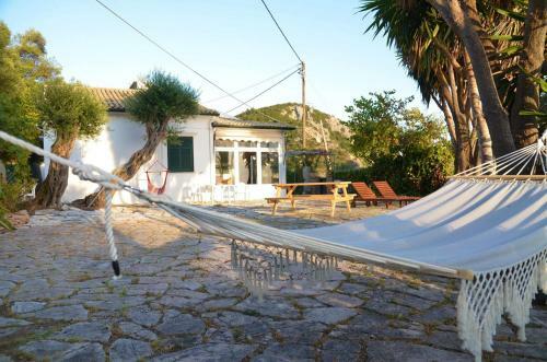Beach Villa Ampelaki - Ampelaki Beach, Paleokastritsa, Corfu