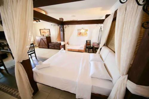 Hotel Dodo's Perivolos