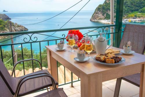 Aliki Apartments