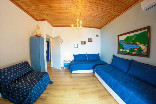 Aliki Apartments