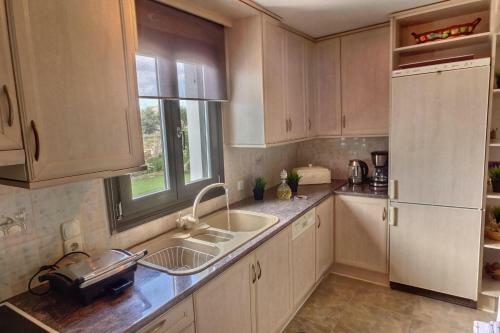 Villa Calm House