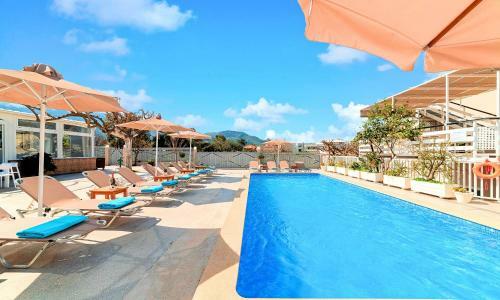 Kavros Pleasure Villa Heated Pool