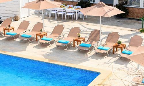 Kavros Pleasure Villa Heated Pool