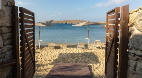 Two Level Summer House On The Beach
