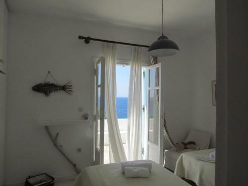 Villa Waves