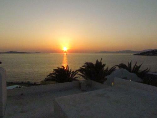 Villa Waves