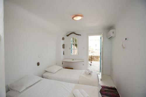 Villa Waves
