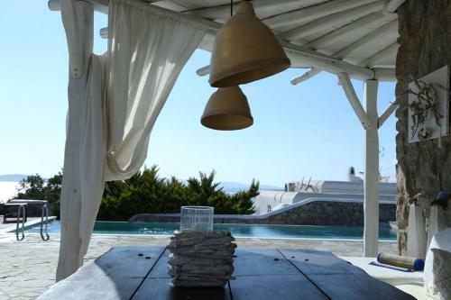 Villa Waves