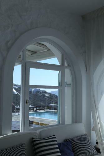 Villa Waves