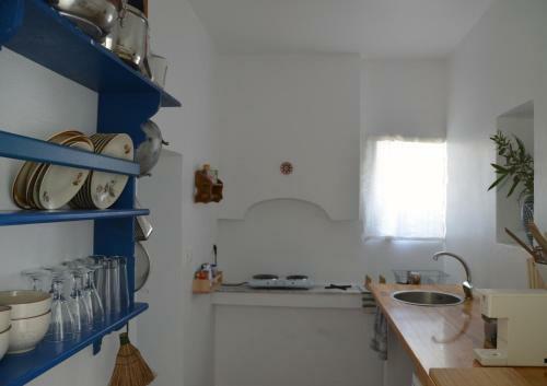Spitaki - House With Garden By The Beach - Pefki