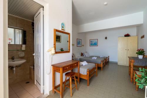 Pefkos View Apartments