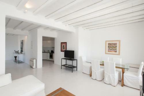 Villa Olivia In Mykonos By Olive Villa Rentals