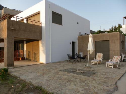 Pefkos Beachfront Villa