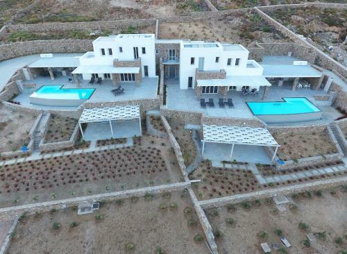 Anarina Villas & Suites Mykonos Elia Beach