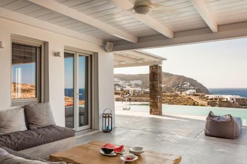 Anarina Villas & Suites Mykonos Elia Beach