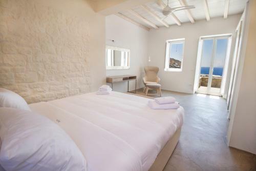 Anarina Villas & Suites Mykonos Elia Beach
