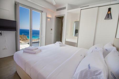 Anarina Villas & Suites Mykonos Elia Beach