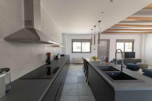 Villa Aegean Treasure Pefkos