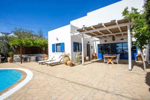Blue Sapphire Villa