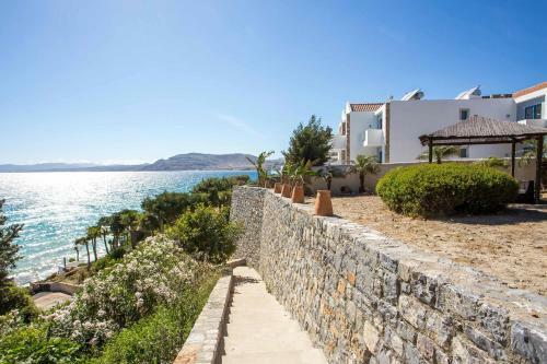 Blue Sapphire Villa