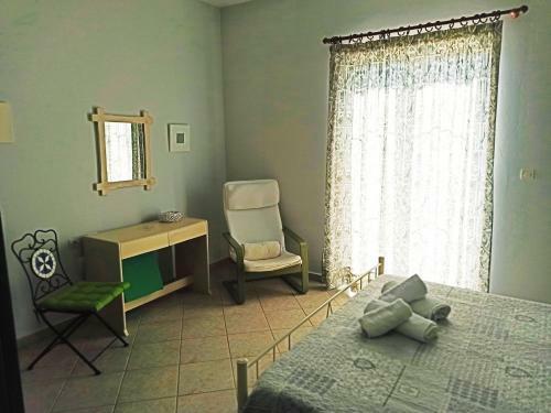 Dora's Apartments