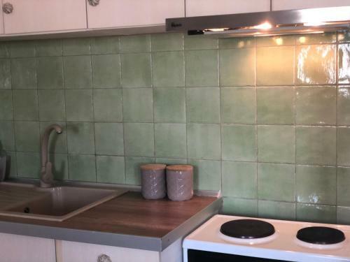 Kallas Apartments