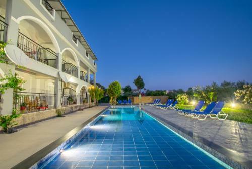 Brunswick Private Villa Complex.