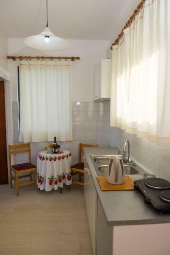 Cleopatra Apartments