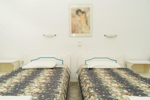 Hotel Anna Studios & Apartments