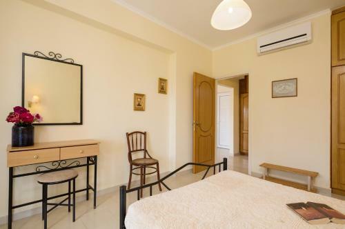 4 Rooms