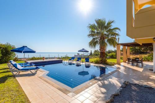 Villa Irene 3 Bed, Sea Views, Lindos 10 Mins, Beach 3 Mins