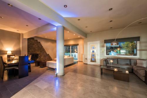 Muthee Luxurious Private Villa