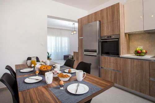 Kalathos Sea View House