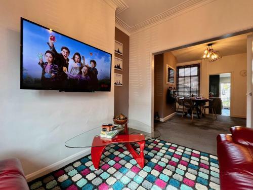 Perfect Home, For Contractors Or Holiday Break
