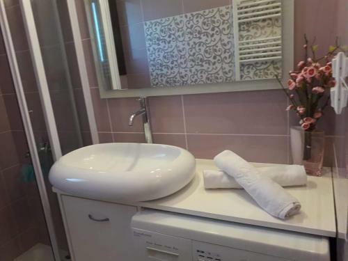 Athina's Villa
