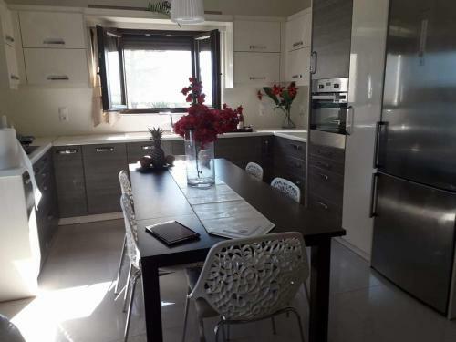 Athina's Villa