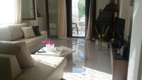 Athina's Villa