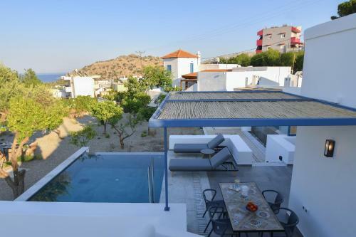Villa Kalathos Square Luxury Suites