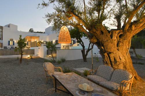 Villa Kalathos Square Luxury Suites