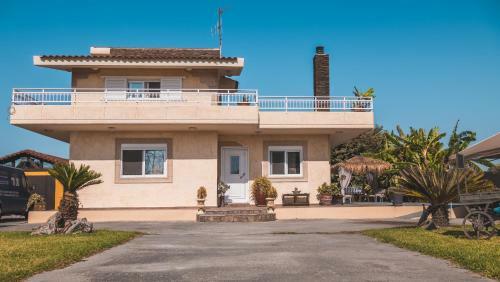 Villa Laylande House