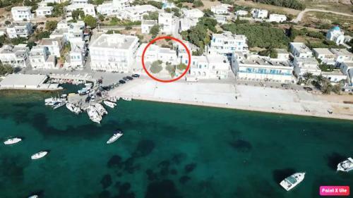 Marousso's Seafront House