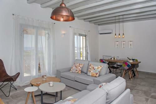 Villa Theros